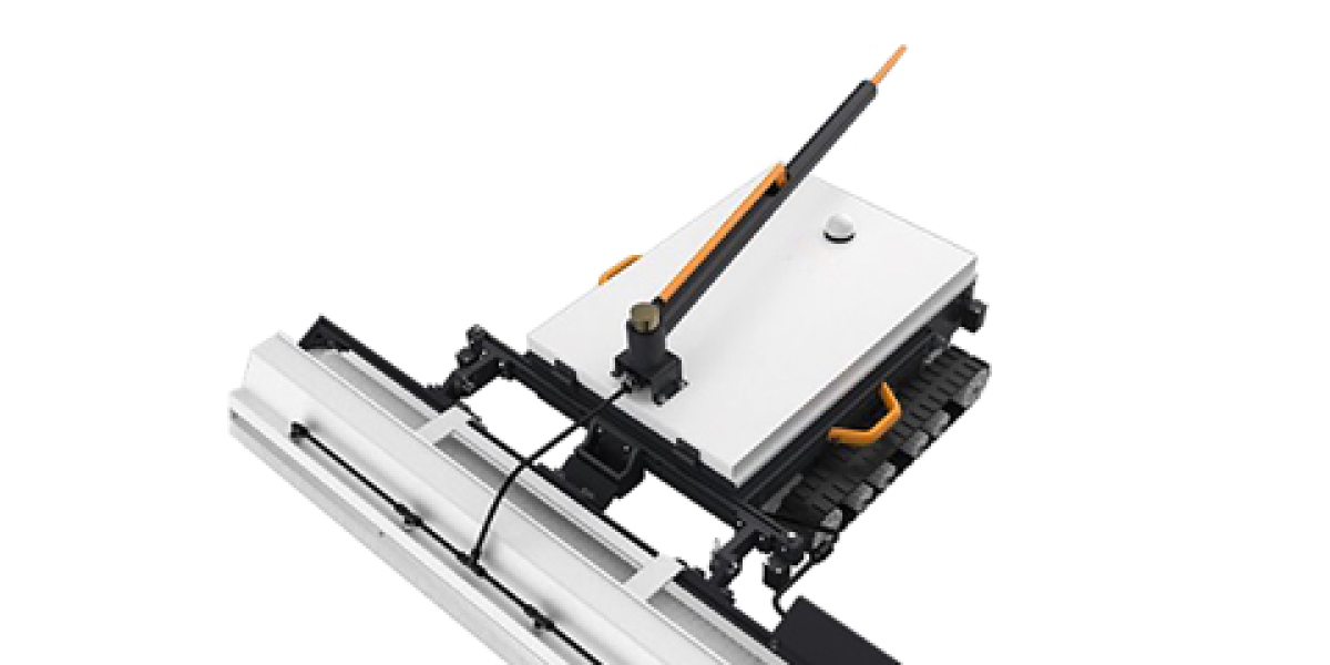 Intelligent ‘Clean Guard’! Jiangsu Jingwei JW-J01 Photovoltaic Cleaning Robot Car Unlocks a New Efficient Operation and Maintenance Mode for Photovoltaic Power Stations